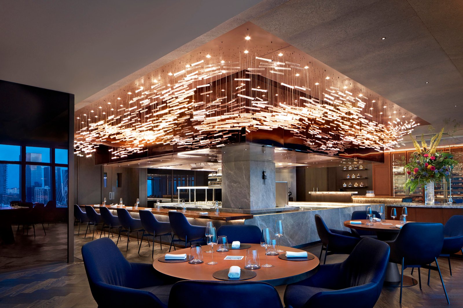 AKUNA Restaurant