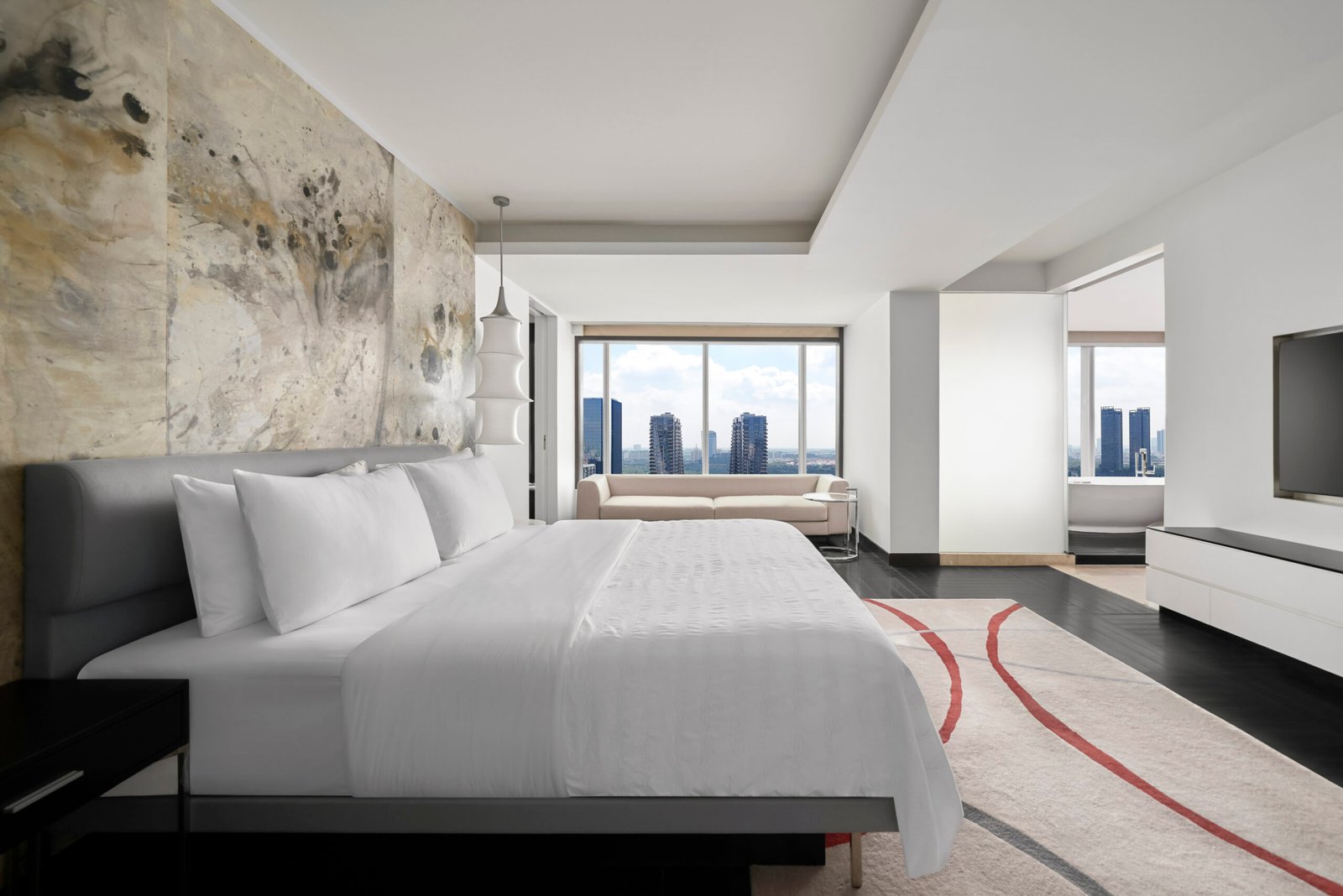 Le Meridien Saigon Hotel